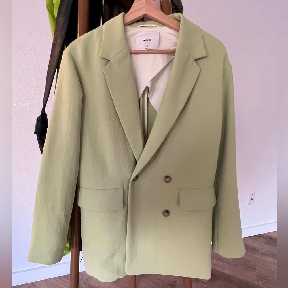 ARITZIA BLAZER SIZE S